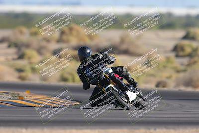 media/Nov-06-2023-Moto Forza (Mon) [[ce023d0744]]/3-Intermediate Group/Session 5 (Turn 4)/